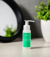 Clear Skin Moisturizer - Combination, Oily & Acne-prone - Image 3